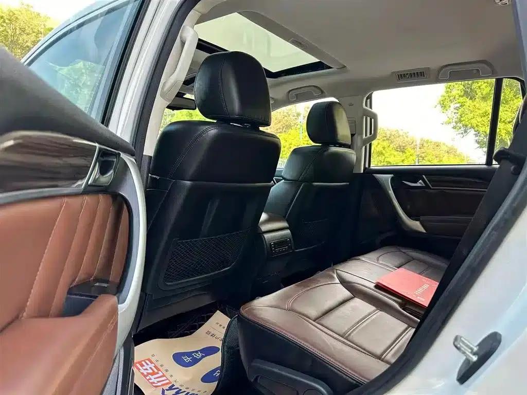 Haval H9 2017 2.0T Gasoline 4WD Luxury 7-Seater — миниатюра 6