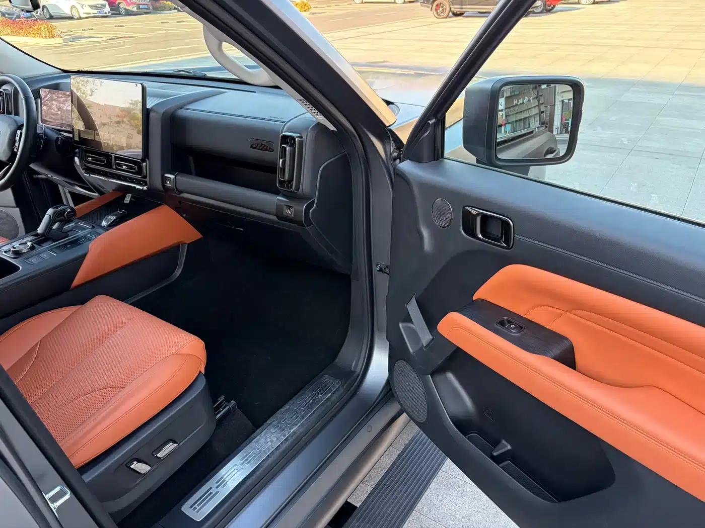 Haval H9 2024 2.0T Gasoline 4WD Ultimate Edition — миниатюра 4
