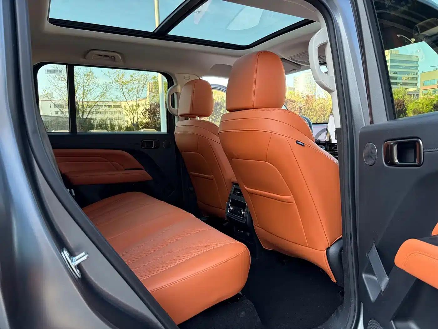 Haval H9 2024 2.0T Gasoline 4WD Ultimate Edition — миниатюра 5