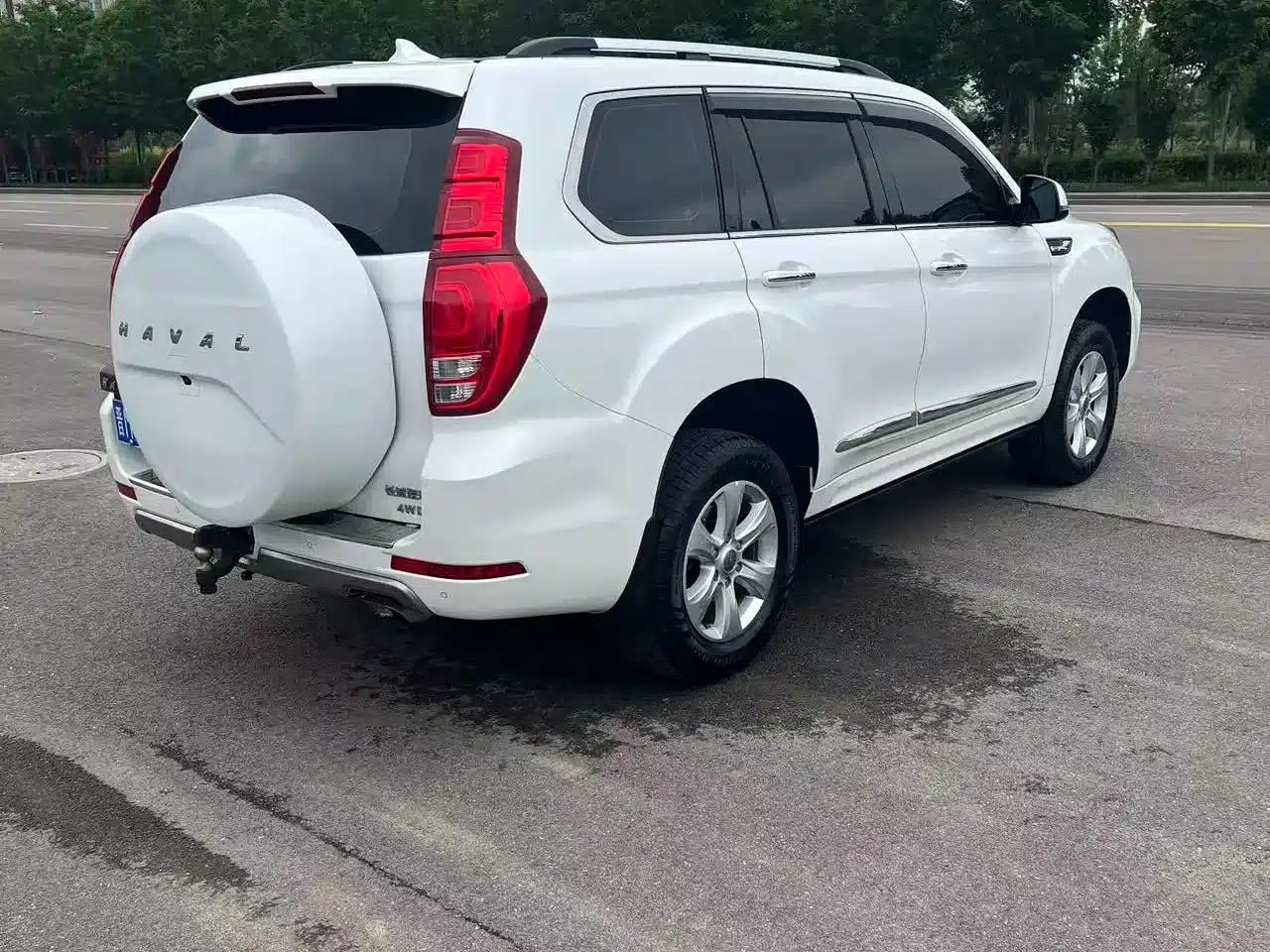 Haval H9 2017 2.0T Gasoline 4WD Luxury 7-Seater — миниатюра 4