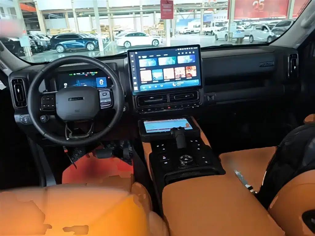 Haval H9 2024 2.0T Gasoline 4WD Ultimate Edition — миниатюра 10