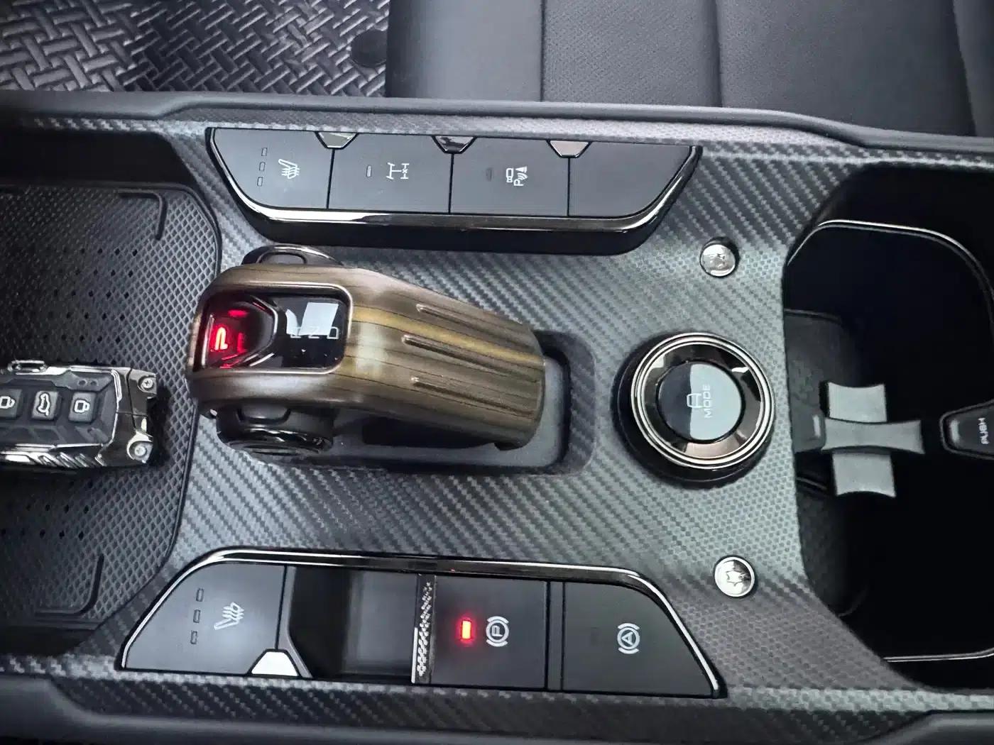 Haval Raptor New Energy 2024 Hi4 145 Cross-Country Edition — миниатюра 13