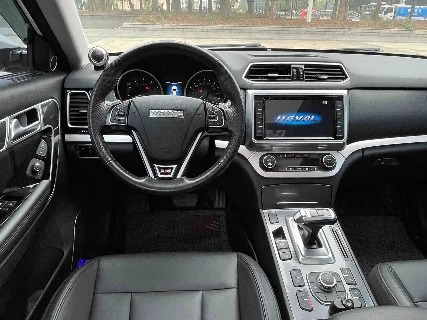 Haval H6 Coupe 2017 Red Label 2.0T Automatic Two-Wheel Drive Elite — миниатюра 11
