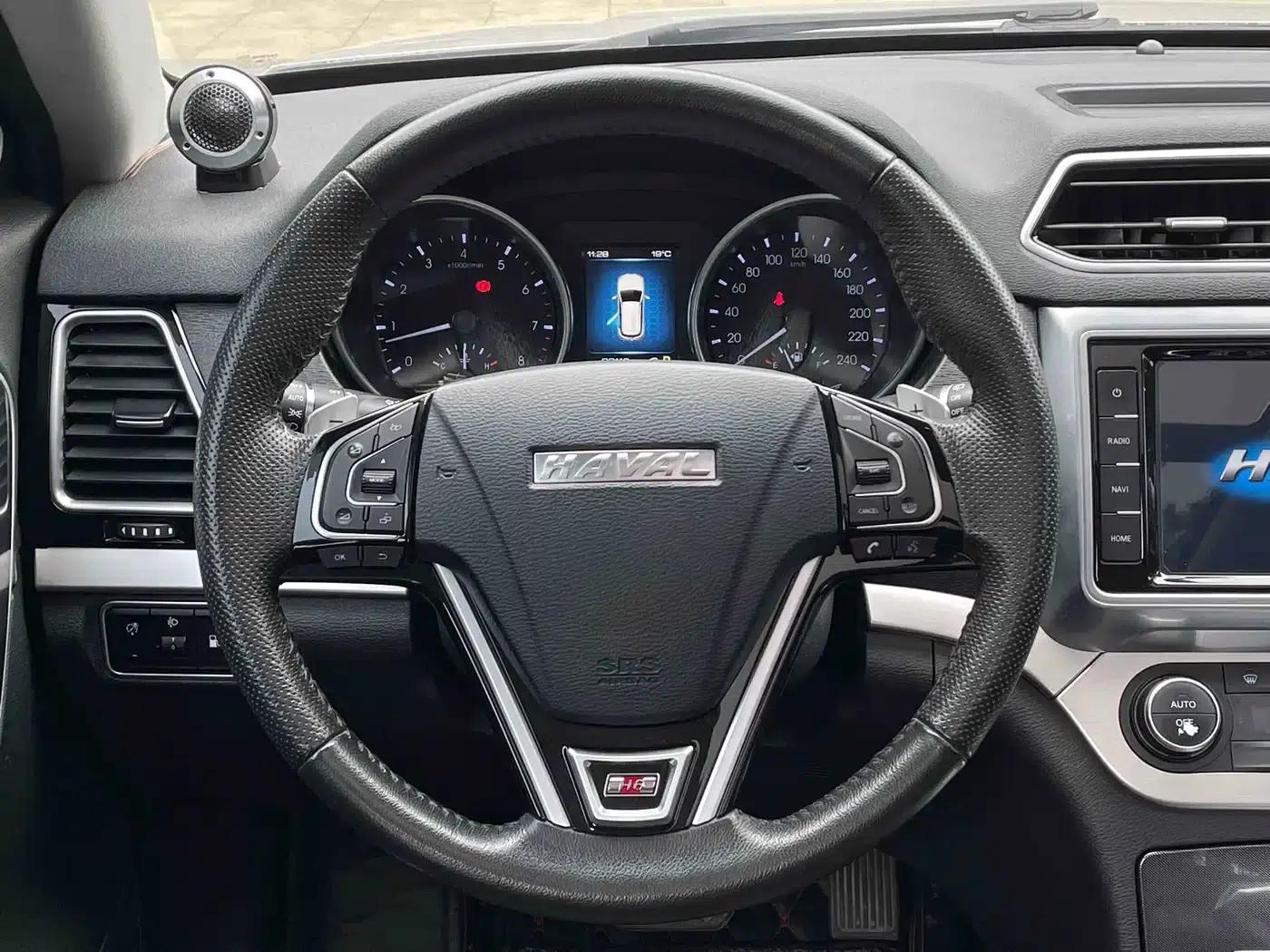 Haval H6 Coupe 2017 Red Label 2.0T Automatic Two-Wheel Drive Elite — миниатюра 12