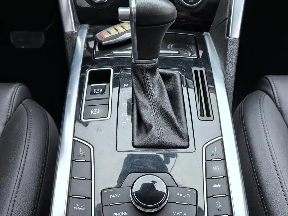 Haval H7 2016 Blue Label H7 2.0T Automatic Luxury — миниатюра 10