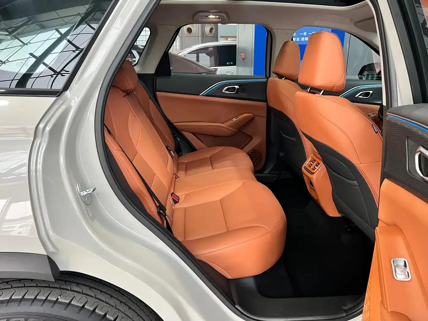 Haval Xiaolong MAX 2025 Hi4 165 Ultra Smart Driving Edition — миниатюра 12