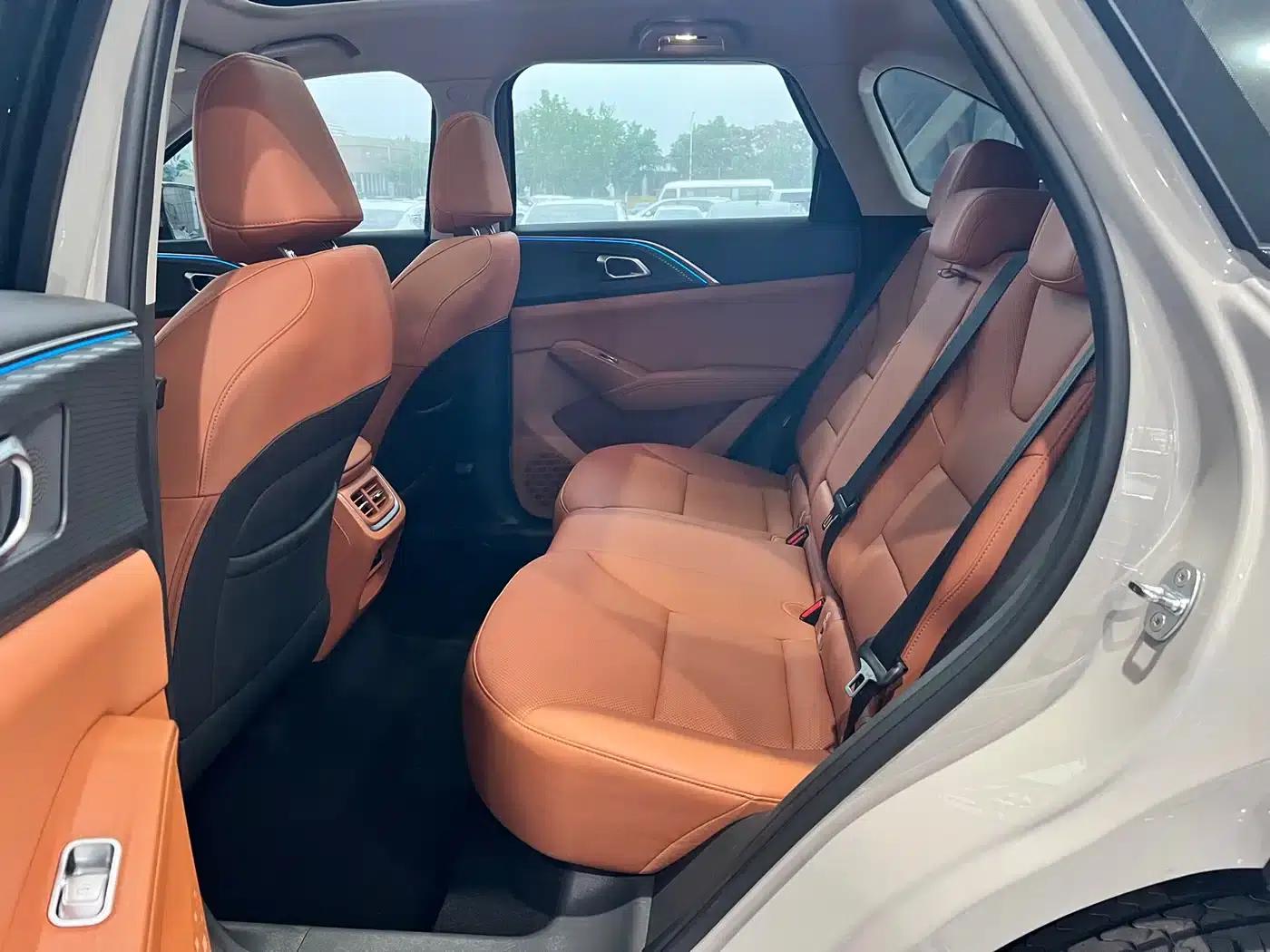 Haval Xiaolong MAX 2025 Hi4 165 Ultra Smart Driving Edition — миниатюра 24