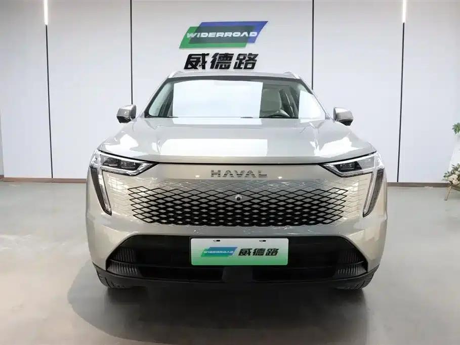 Haval Xiaolong MAX 2023 1.5L Hi4 105 4WD Navigator Edition — миниатюра 2