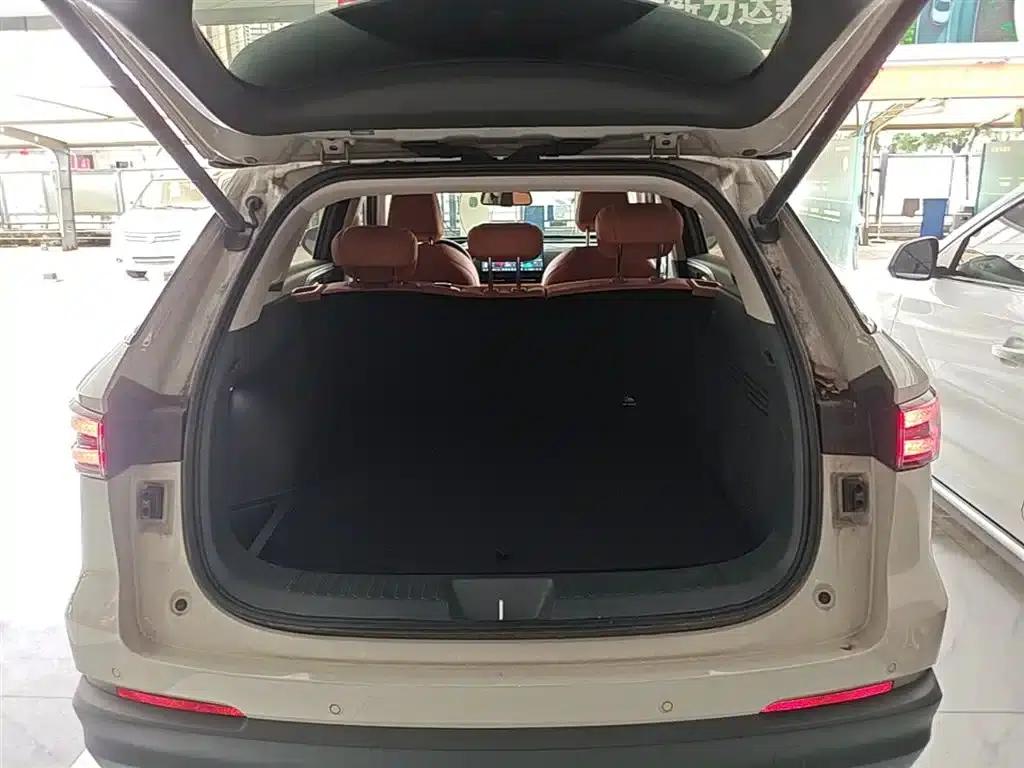 Haval Xiaolong MAX 2025 Hi4 165 Ultra Smart Driving Edition — миниатюра 19