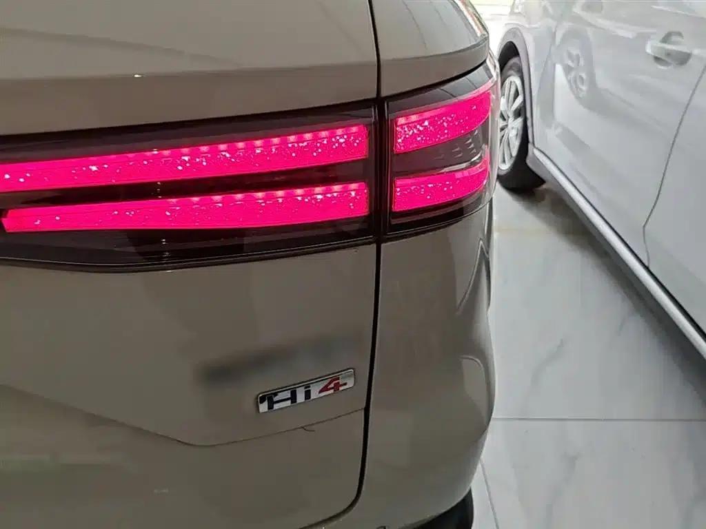 Haval Xiaolong MAX 2025 Hi4 165 Ultra Smart Driving Edition — миниатюра 8