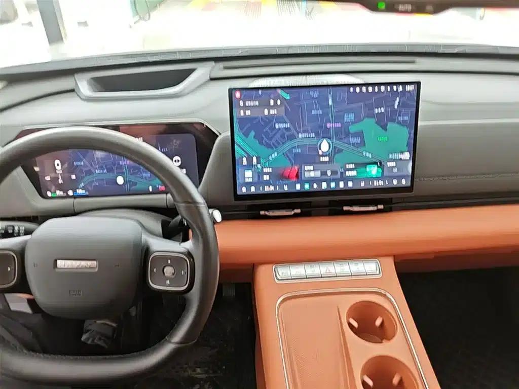 Haval Xiaolong MAX 2025 Hi4 165 Ultra Smart Driving Edition — миниатюра 10