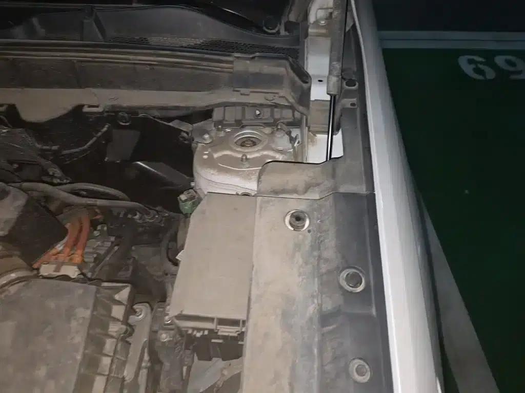 Haval Xiaolong MAX 2023 1.5L Hi4 105 4WD Navigator Edition — миниатюра 24