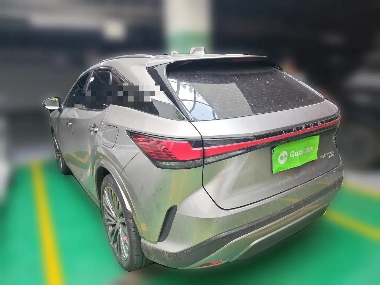 Lexus RX 2023 350h Four-Wheel Drive Enjoyment Version — миниатюра 4