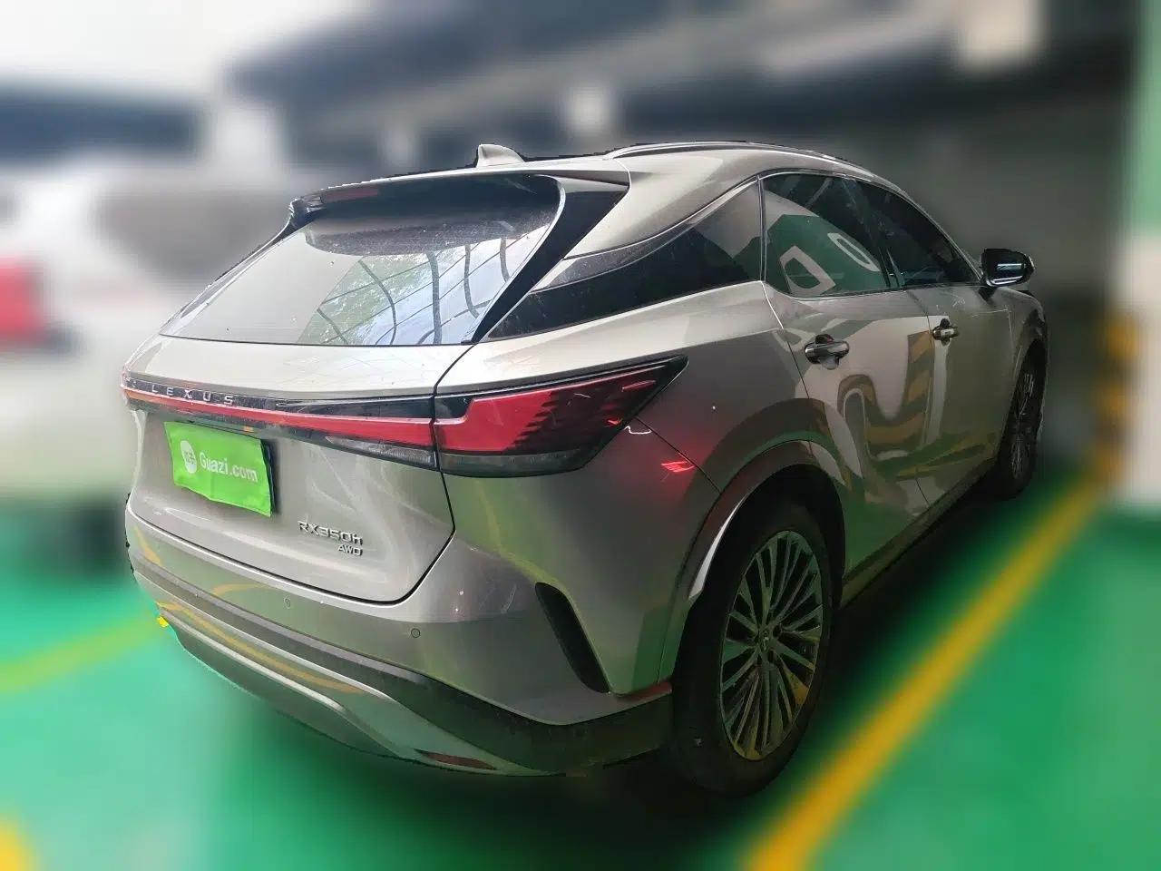 Lexus RX 2023 350h Four-Wheel Drive Enjoyment Version — миниатюра 6