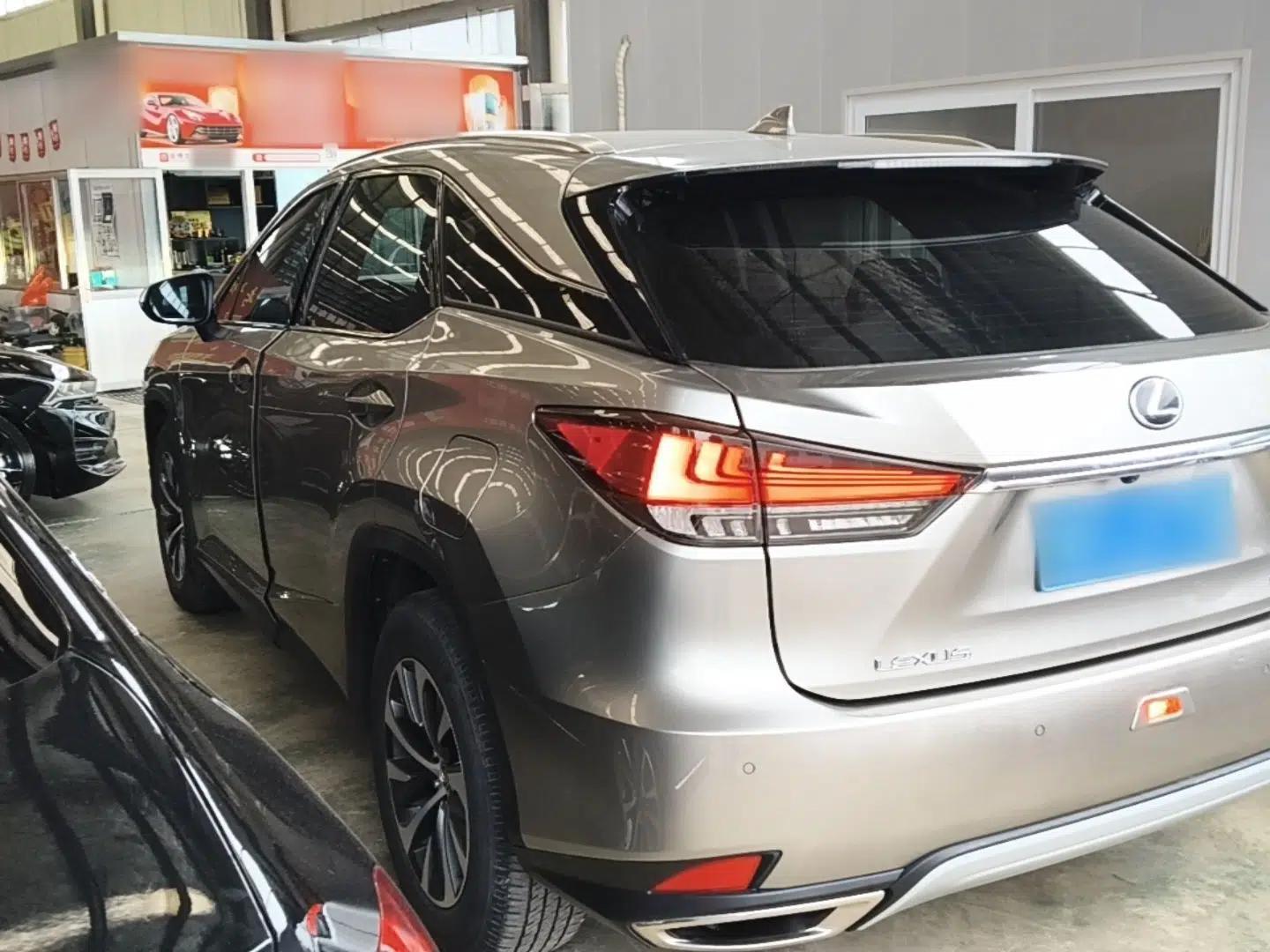 Lexus RX 2020 300 Two-Wheel Drive Elite Edition China VI Standard — миниатюра 4