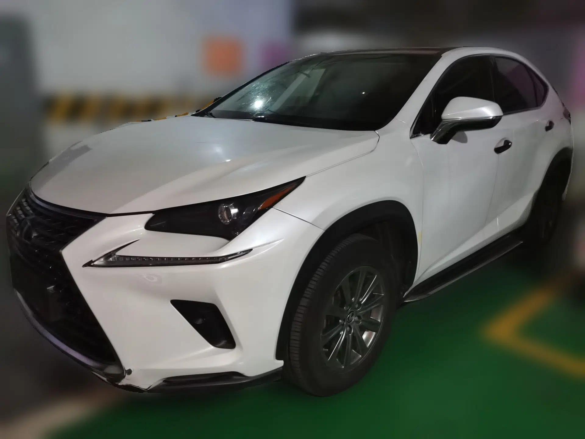 Lexus NX 2017 300 Front-Wheel-Drive Limited Edition — миниатюра 1