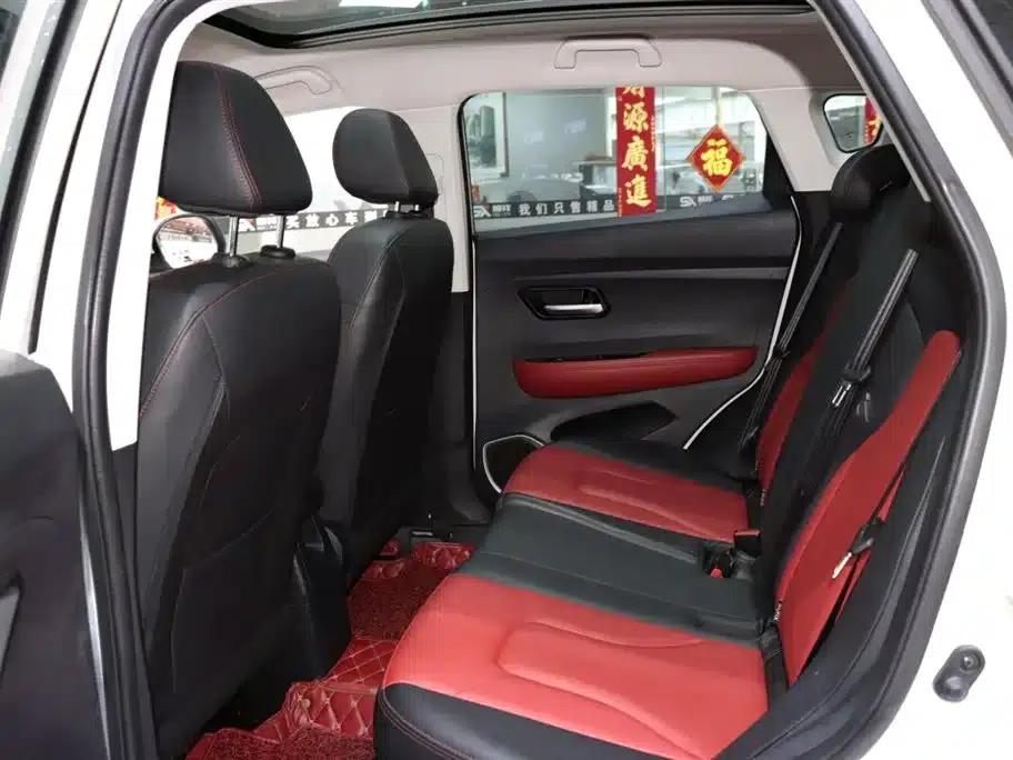 Haval H2s 2018 1.5T Dual-Clutch Fashion Edition — миниатюра 11