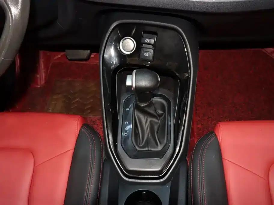 Haval H2s 2018 1.5T Dual-Clutch Fashion Edition — миниатюра 15