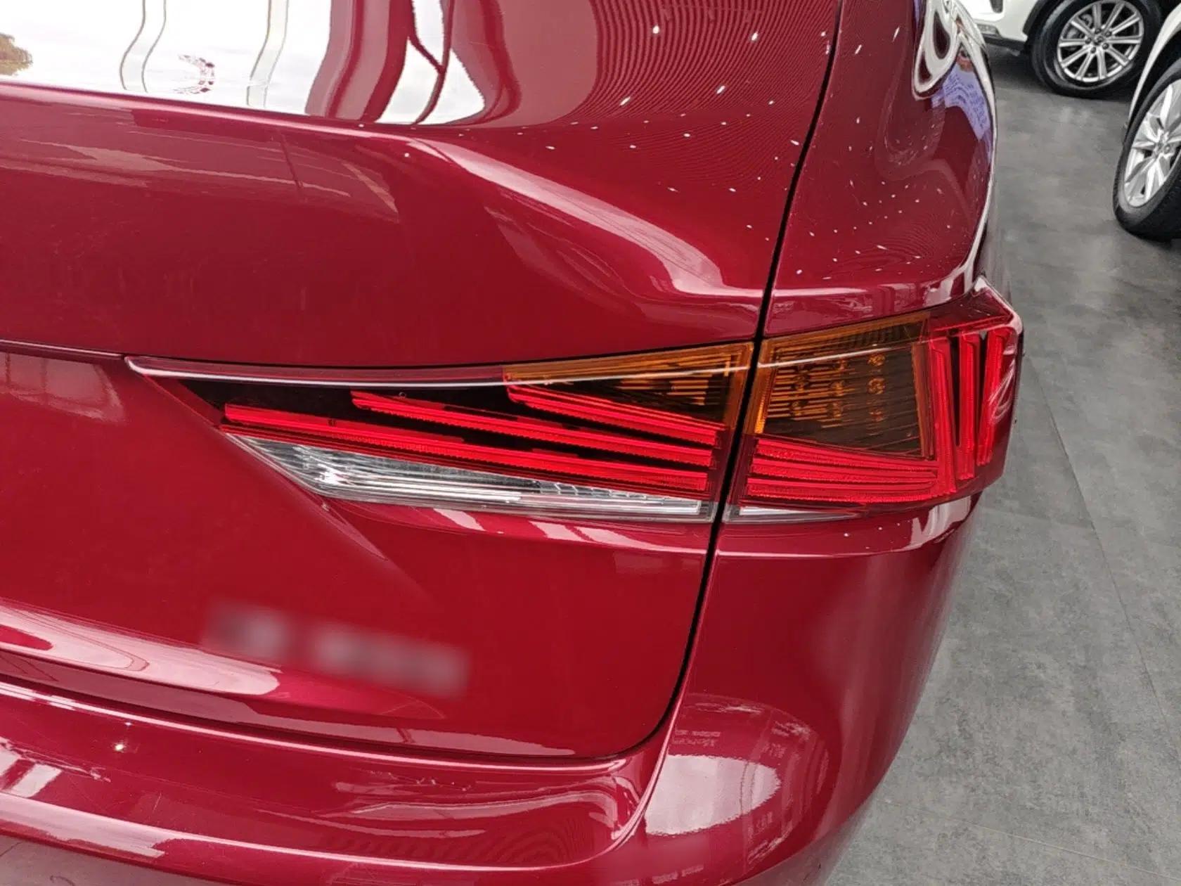 Lexus IS 2017 300 FENGSHANG Edition — миниатюра 8