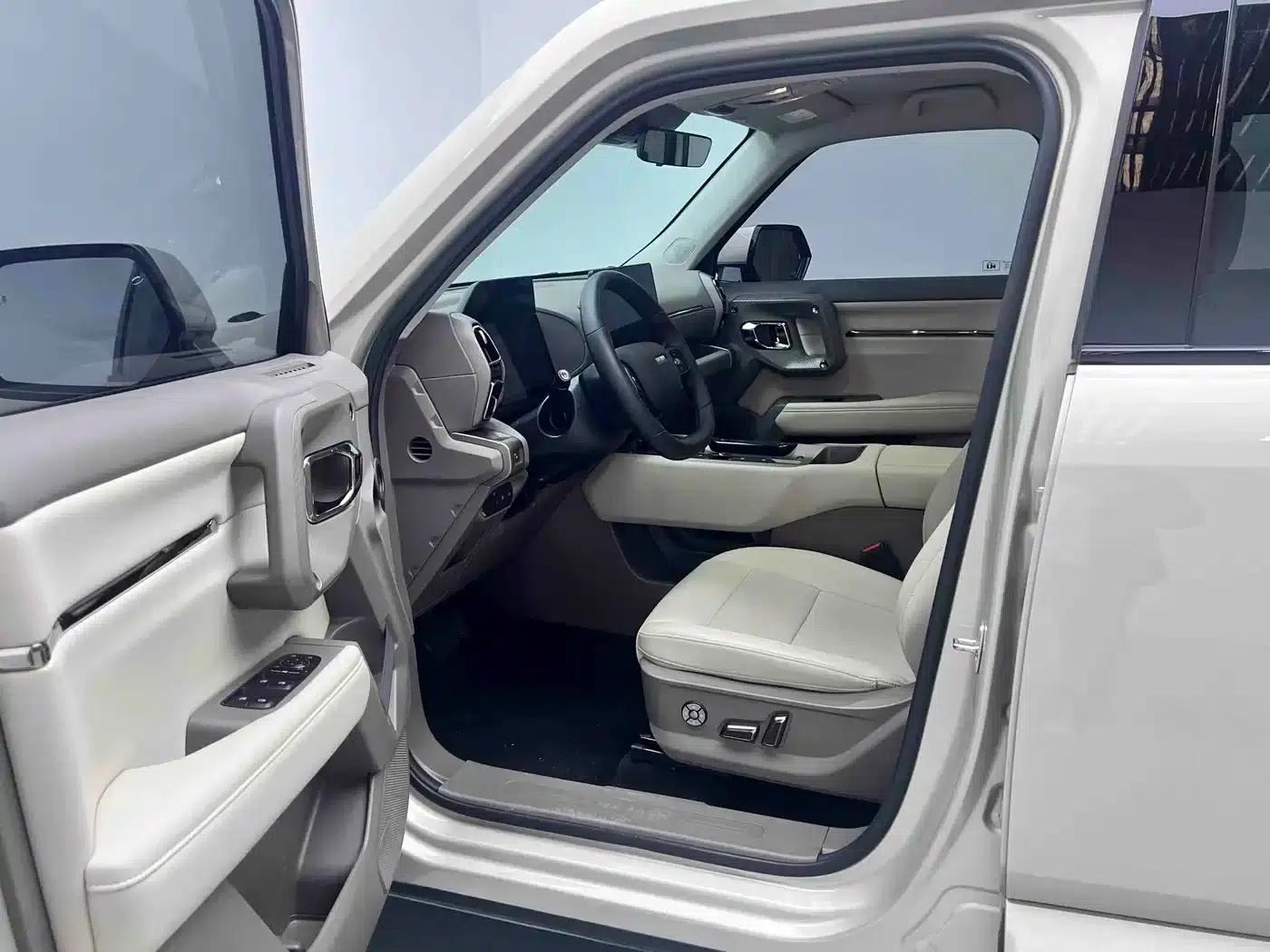 Haval Big Dog PLUS New Energy 2026 Hi4 150km Trendy Electric Edition — миниатюра 5