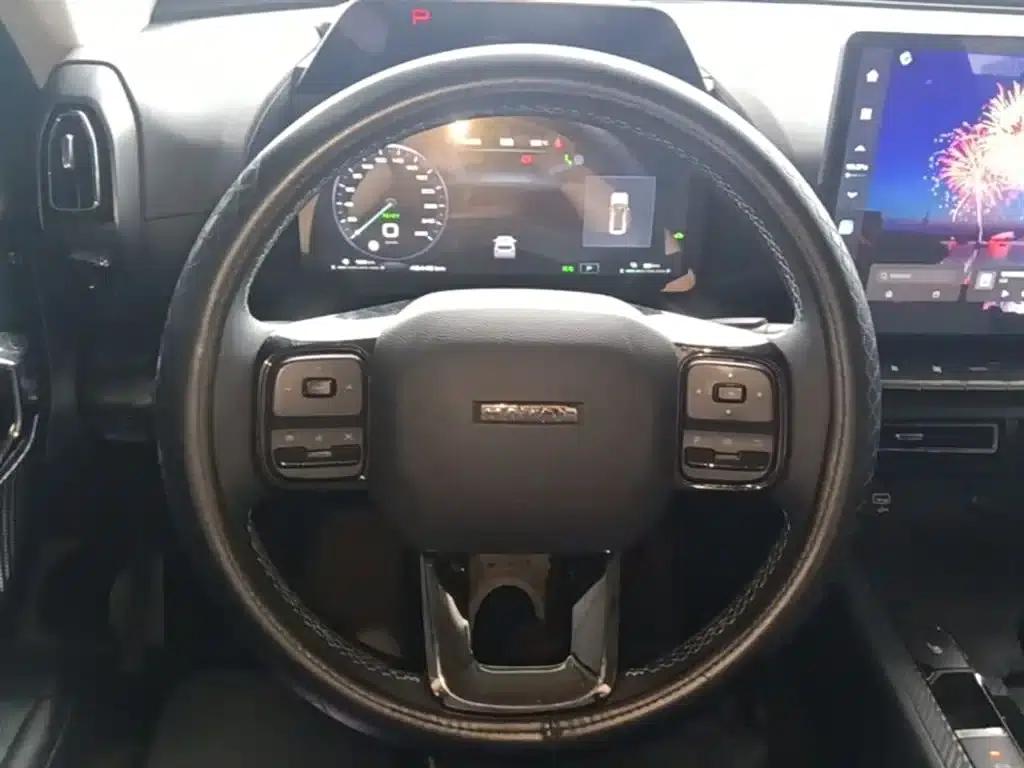 Haval Big Dog PLUS New Energy 2023 DHT-PHEV 105km Trendy Electric Edition Plus — миниатюра 11