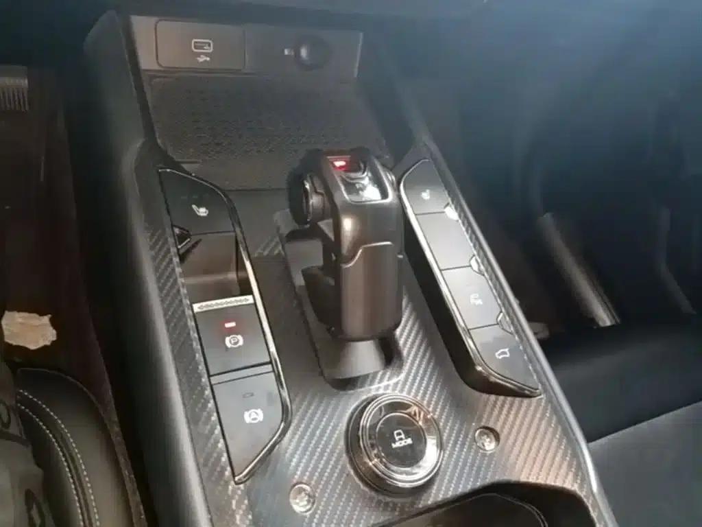 Haval Big Dog PLUS New Energy 2023 DHT-PHEV 105km Trendy Electric Edition Plus — миниатюра 14