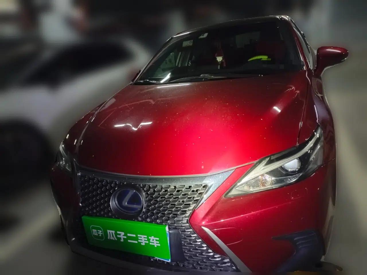 Lexus CT 2018 CT200h Colorful Life Special Limited Edition — миниатюра 2