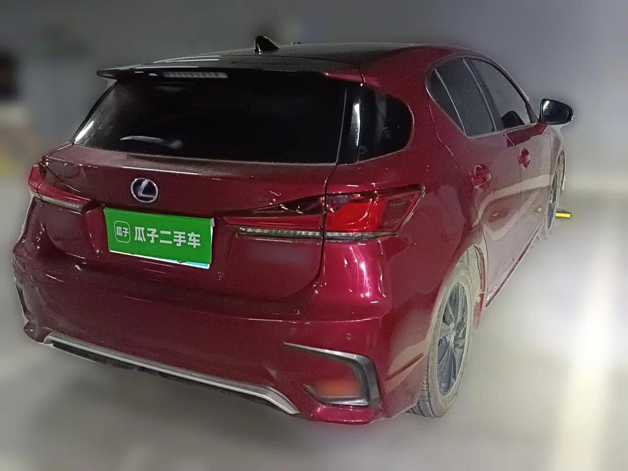 Lexus CT 2018 CT200h Colorful Life Special Limited Edition — миниатюра 6