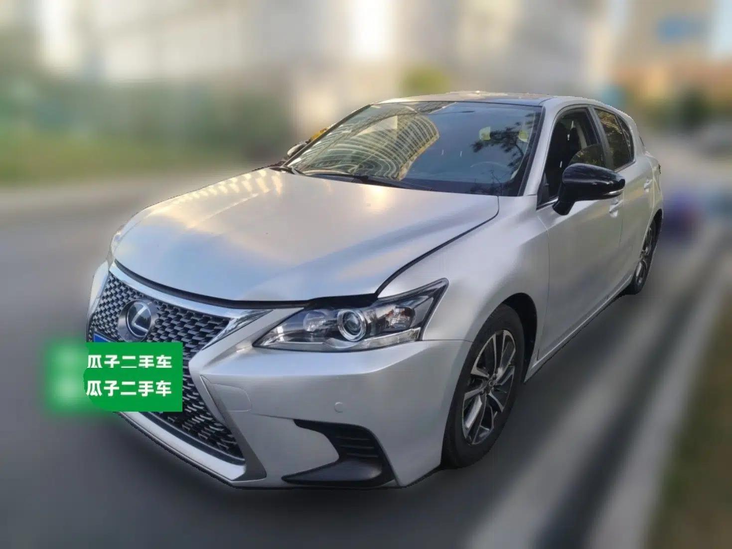 Lexus CT 2017 CT200h Comfort Edition Monochrome China V Standard — миниатюра 1