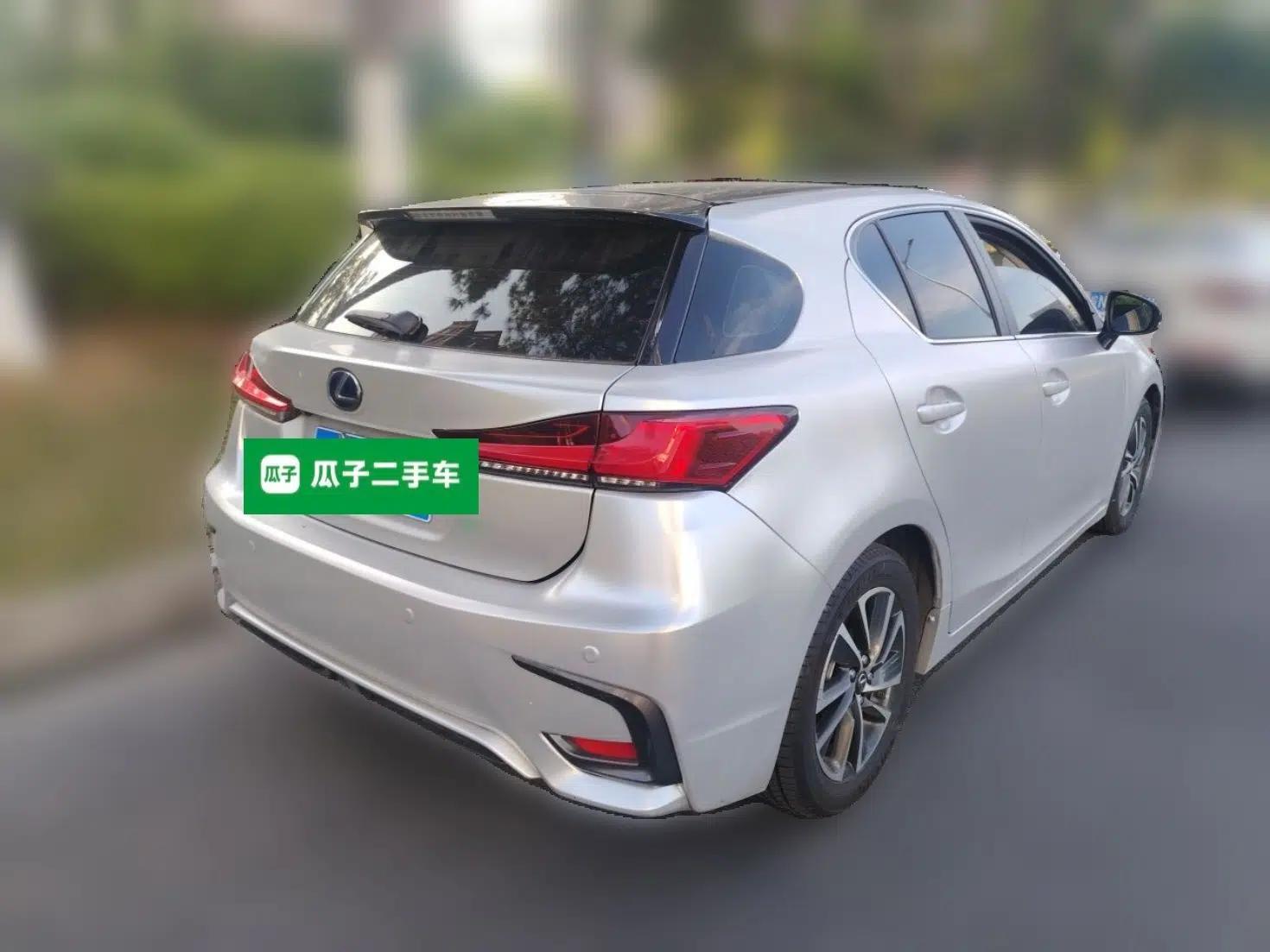 Lexus CT 2017 CT200h Comfort Edition Monochrome China V Standard — миниатюра 6