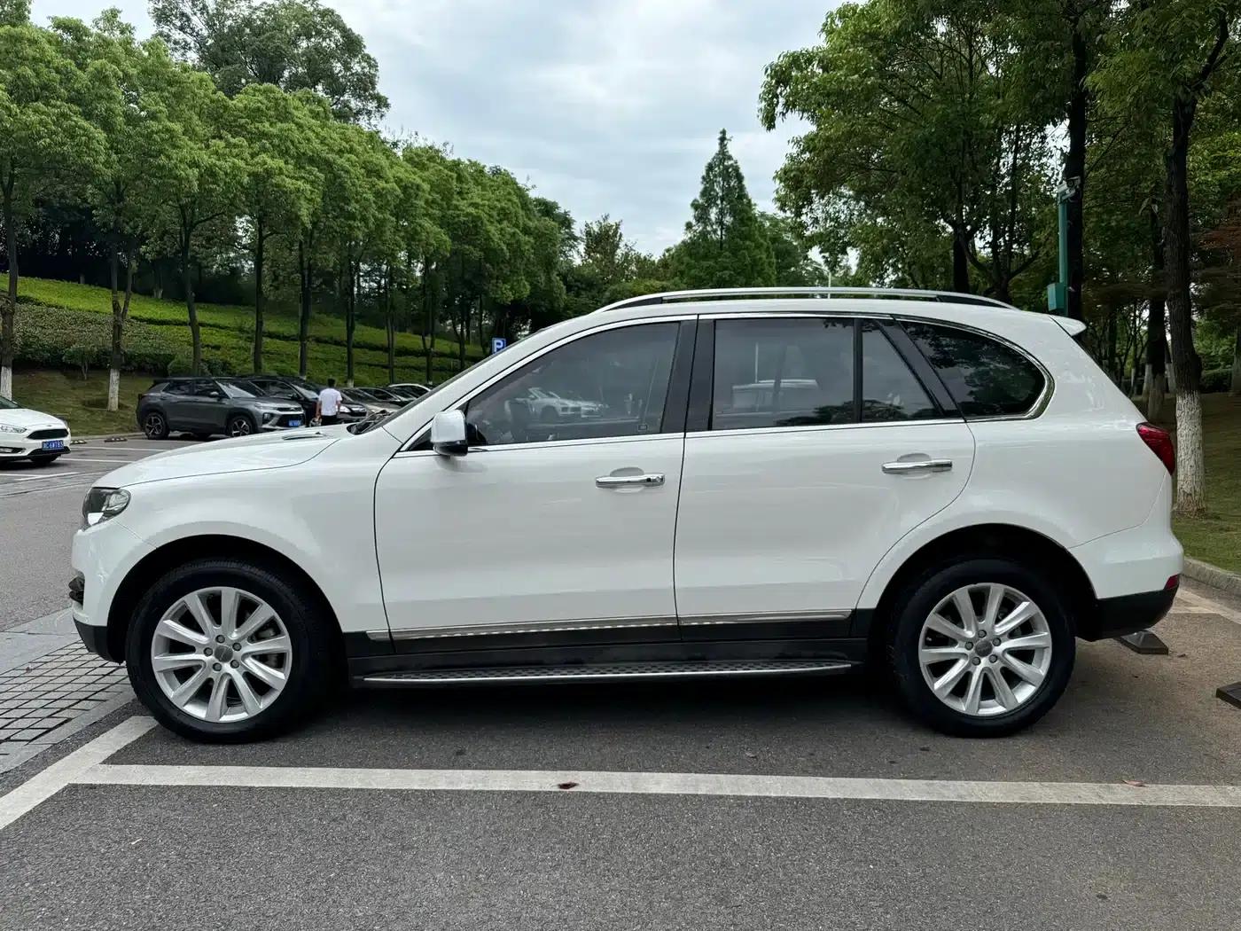 Haval H8 2015 2.0T 2WD Comfort Model — миниатюра 4