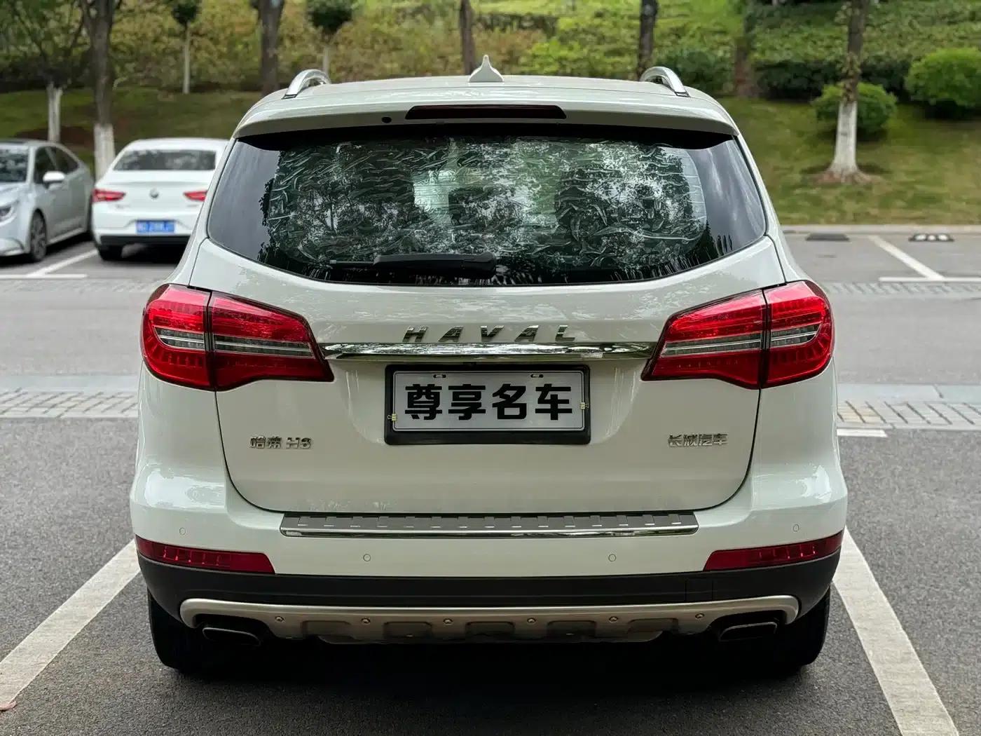 Haval H8 2015 2.0T 2WD Comfort Model — миниатюра 6