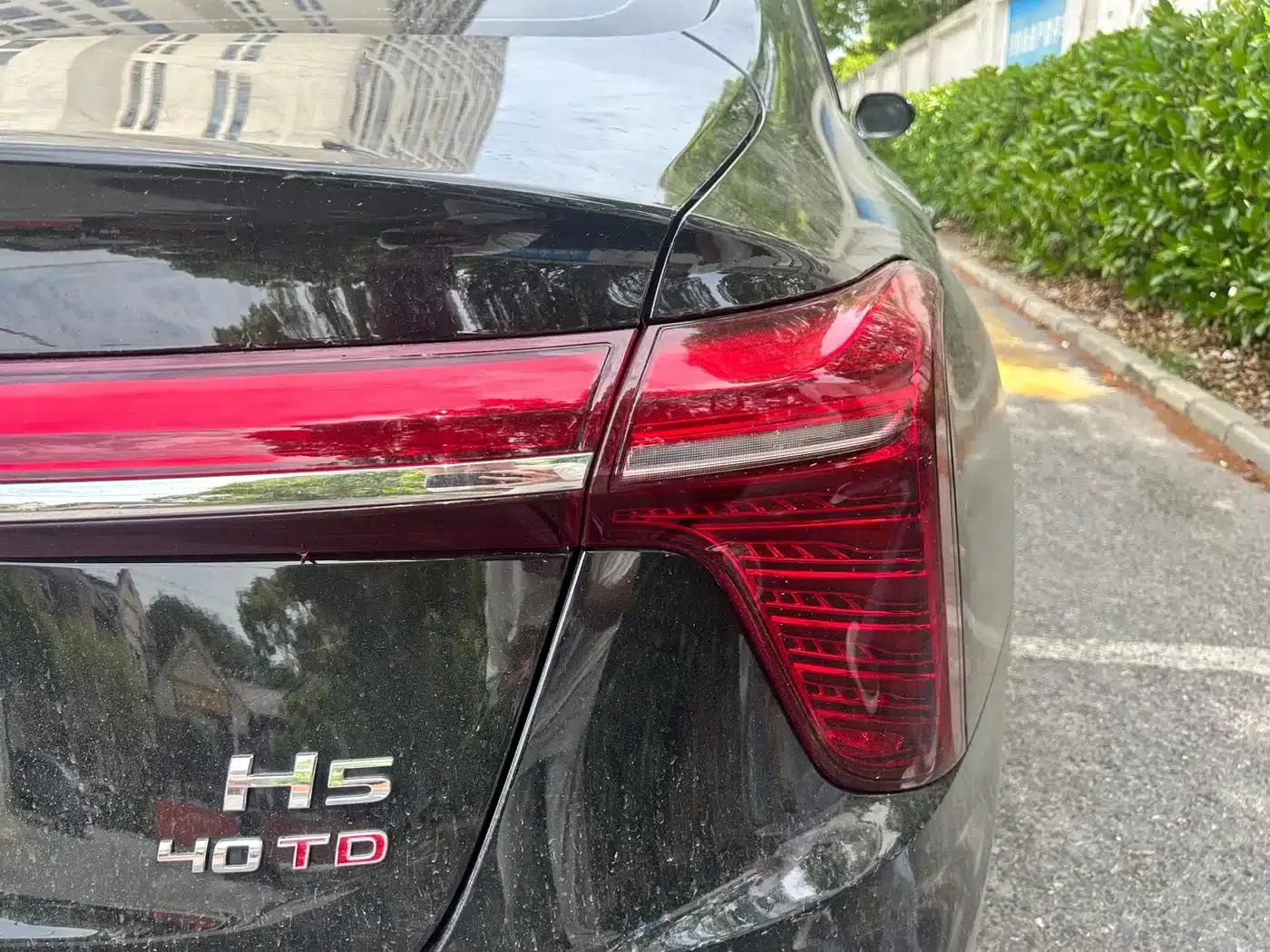 Hongqi H5 2025 2.0T Automatic Flagship Edition — миниатюра 13