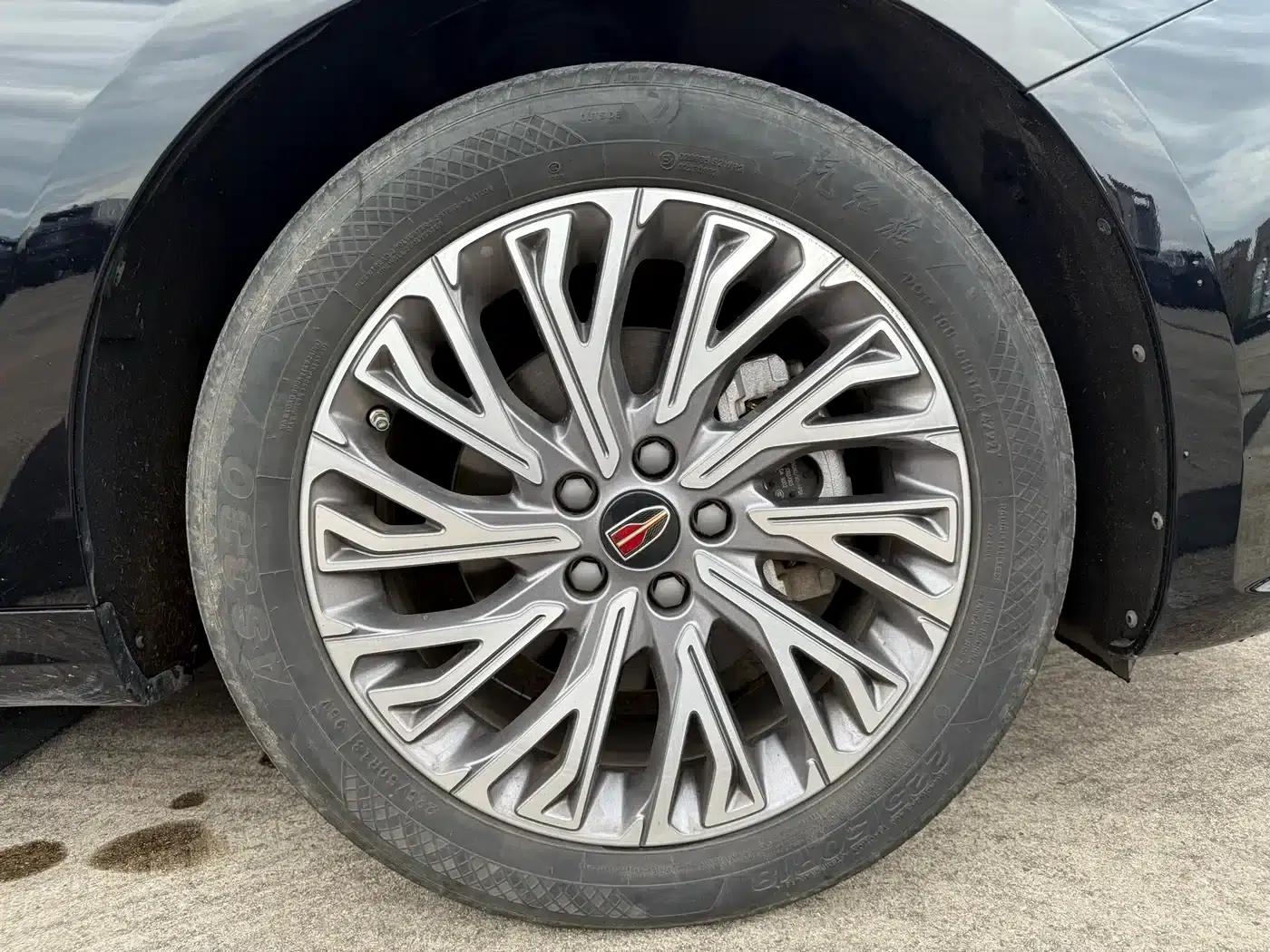 Hongqi H5 2023 2.0T Automatic Intelligent Flagship Edition — миниатюра 15