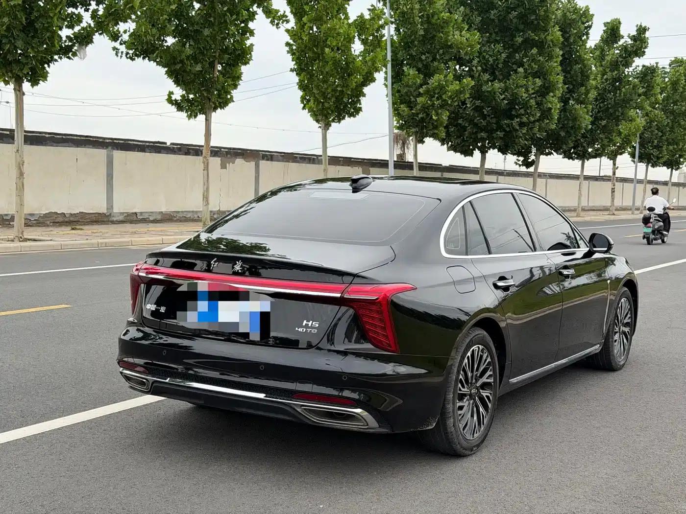 Hongqi H5 2024 2.0T Automatic Intelligent Flagship Edition — миниатюра 4
