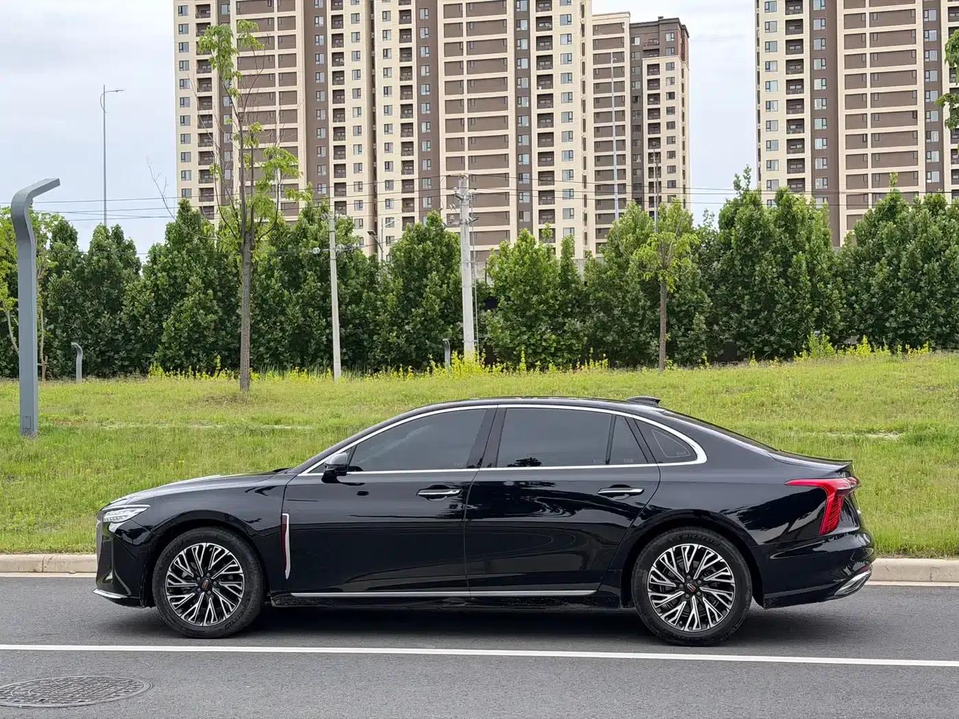 Hongqi H5 2024 2.0T Automatic Intelligent Flagship Edition — миниатюра 7