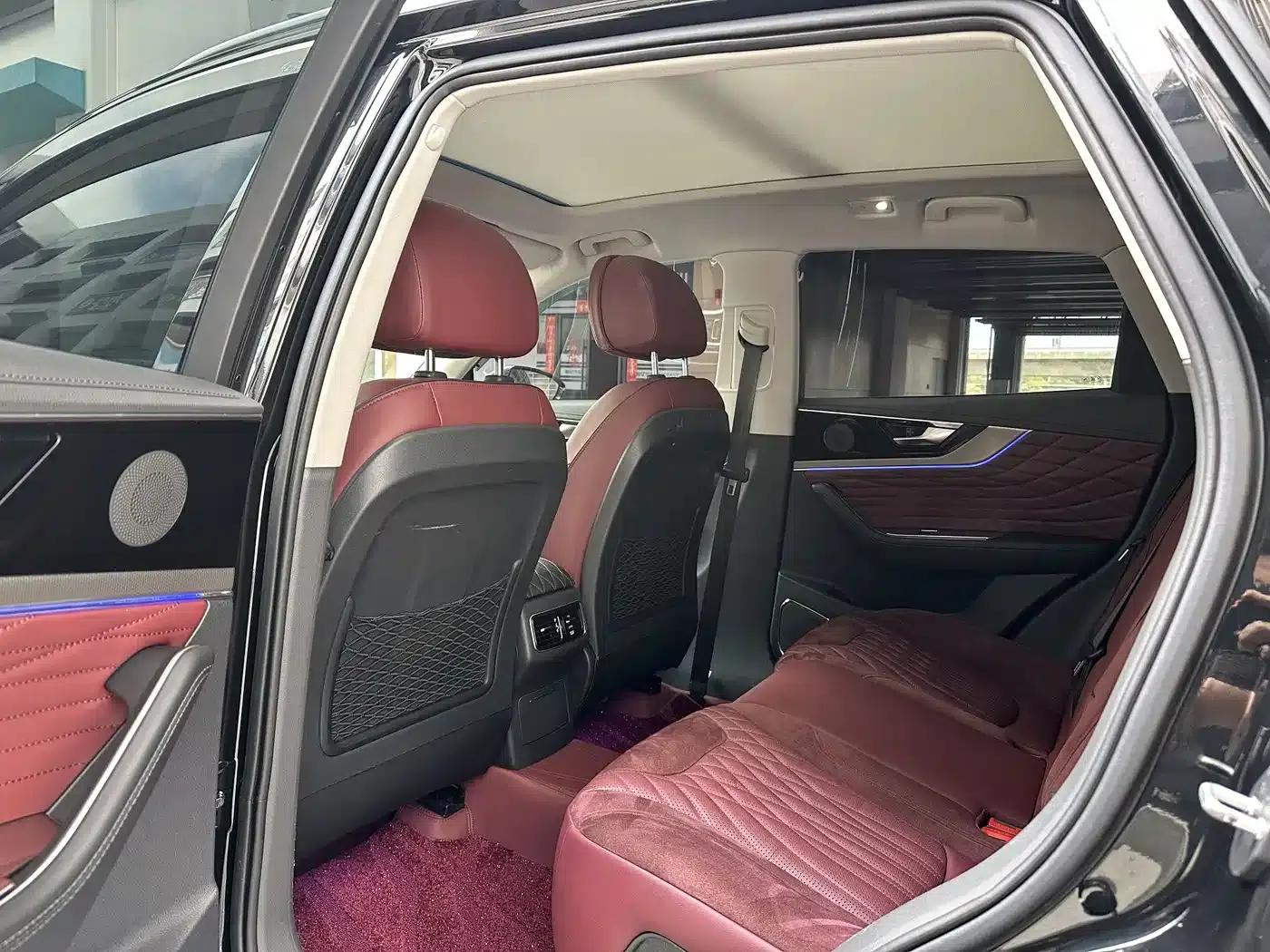 Hongqi HS5 2022 2.0T Intelligent Flagship Enjoy 4WD Edition — миниатюра 5