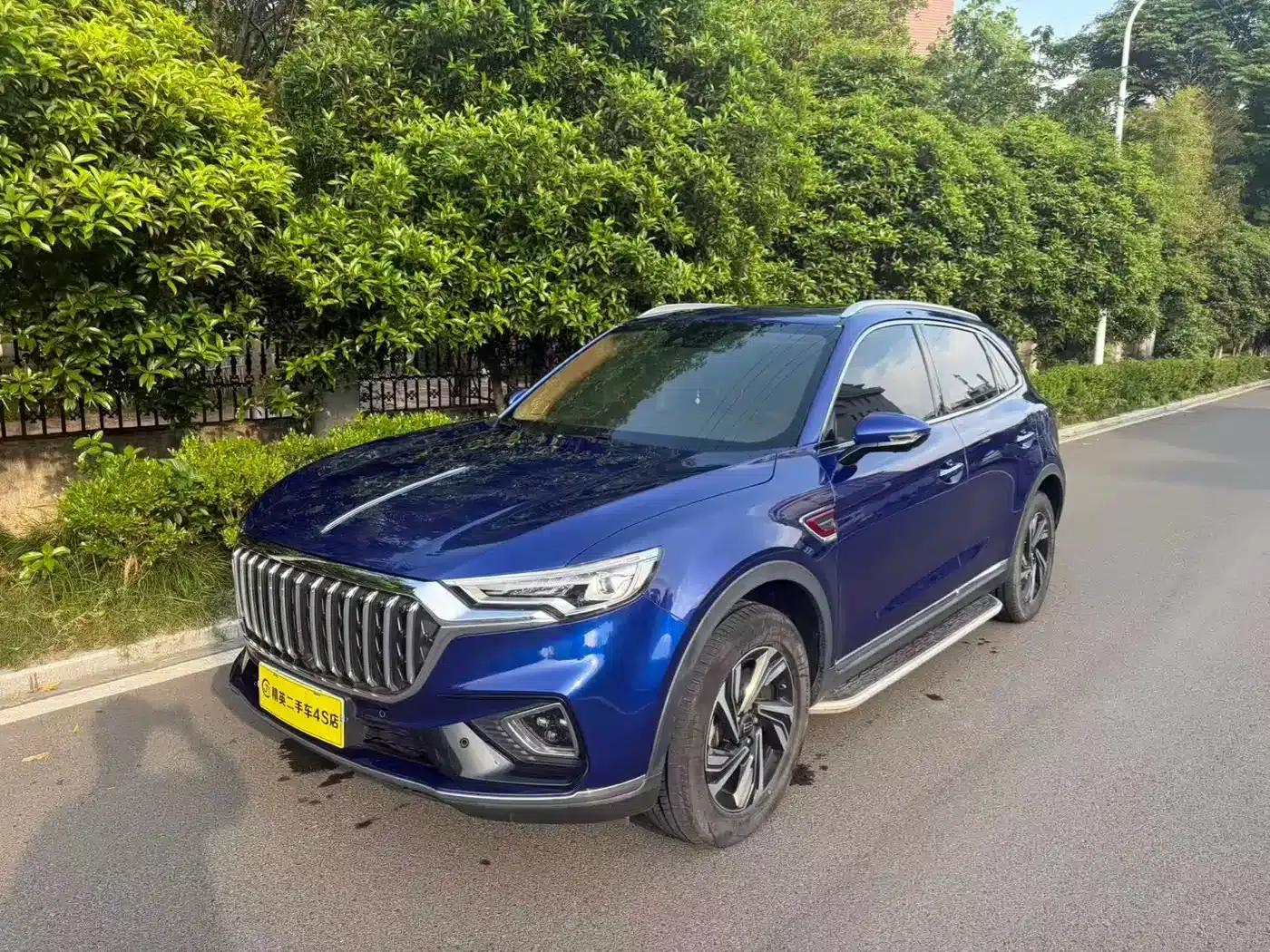 Hongqi HS5 2022 Facelift 2.0T Intelligent Flagship Edition — миниатюра 1