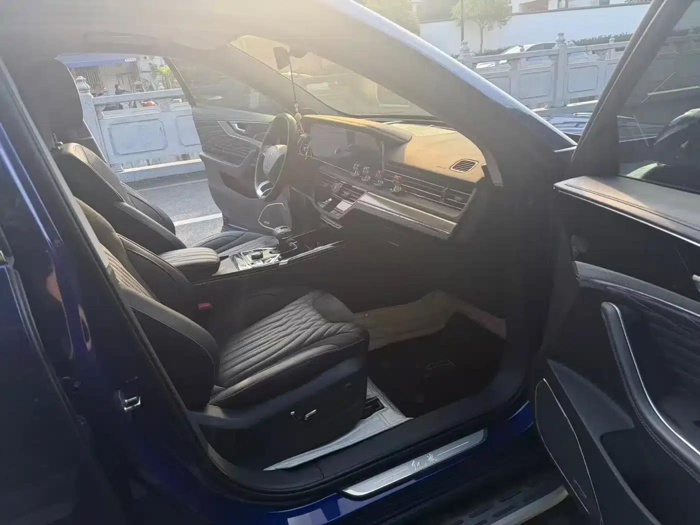 Hongqi HS5 2022 Facelift 2.0T Intelligent Flagship Edition — миниатюра 8