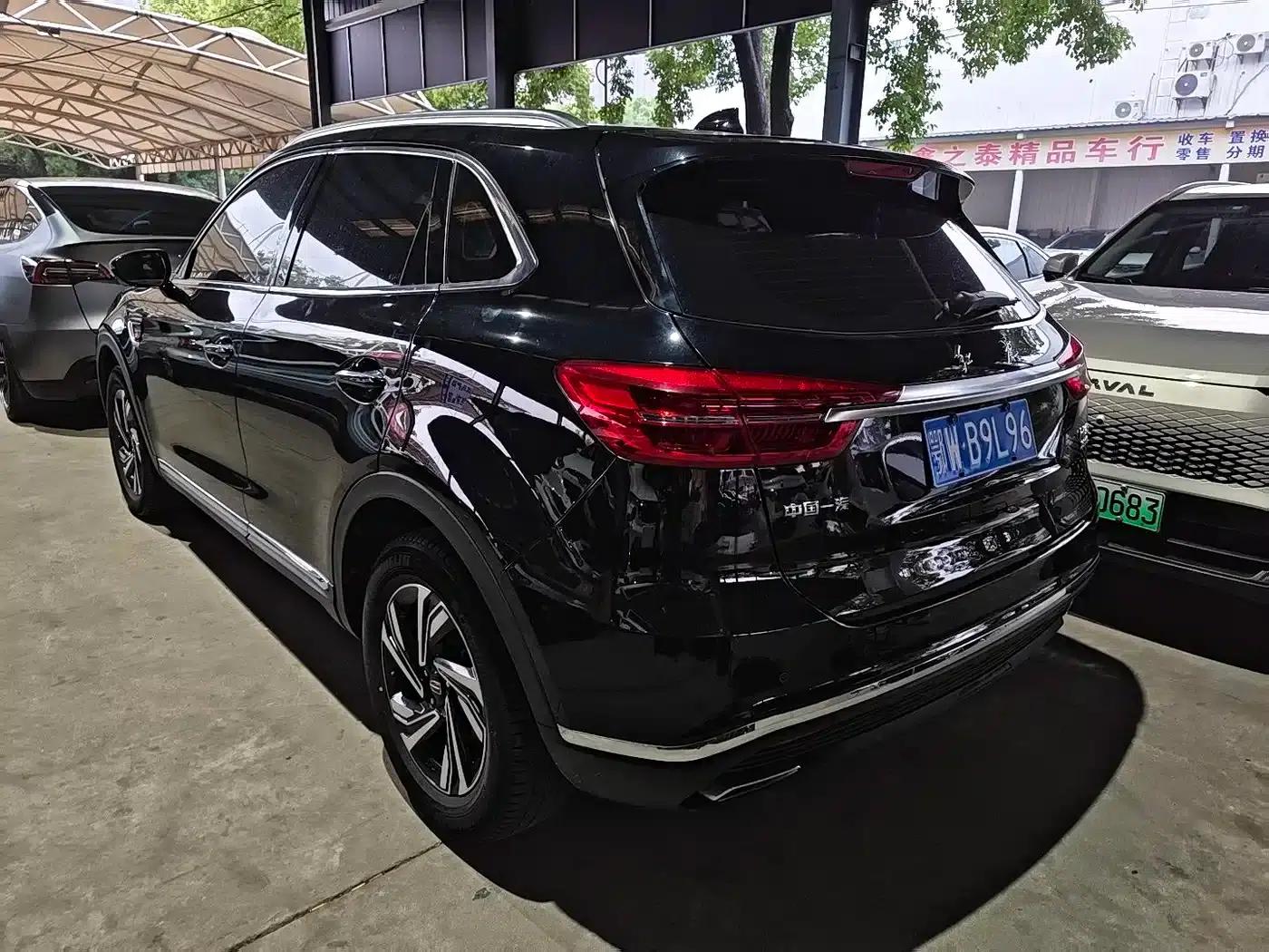 Hongqi HS5 2022 Facelift 2.0T Intelligent Flagship Edition — миниатюра 16