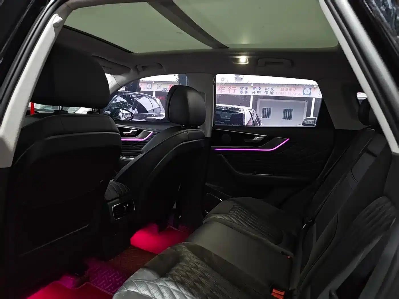 Hongqi HS5 2022 Facelift 2.0T Intelligent Flagship Edition — миниатюра 6