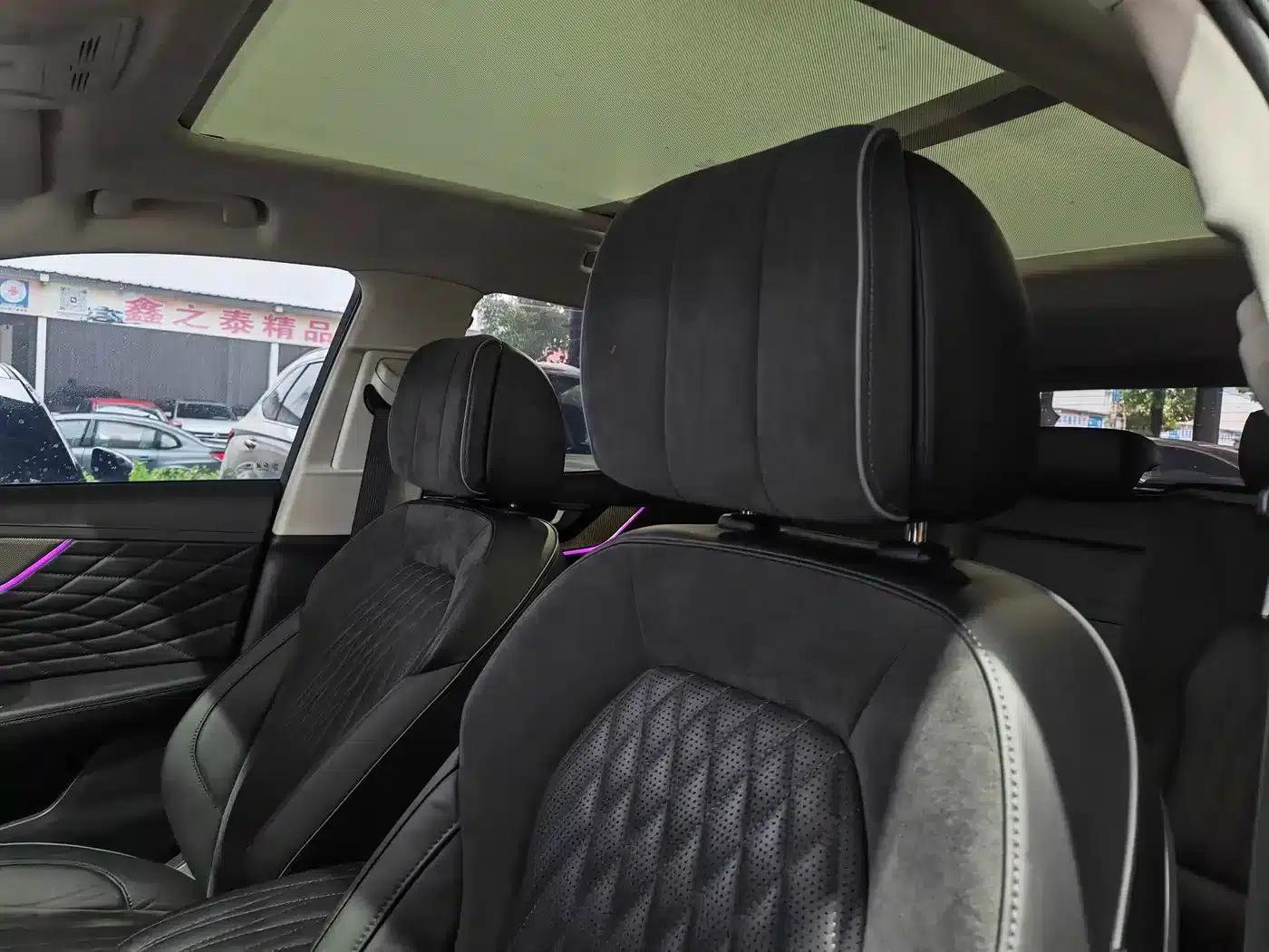 Hongqi HS5 2022 Facelift 2.0T Intelligent Flagship Edition — миниатюра 7
