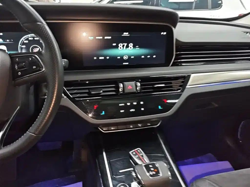 Hongqi HS5 2019 2.0T Intelligent Flagship Edition — миниатюра 13
