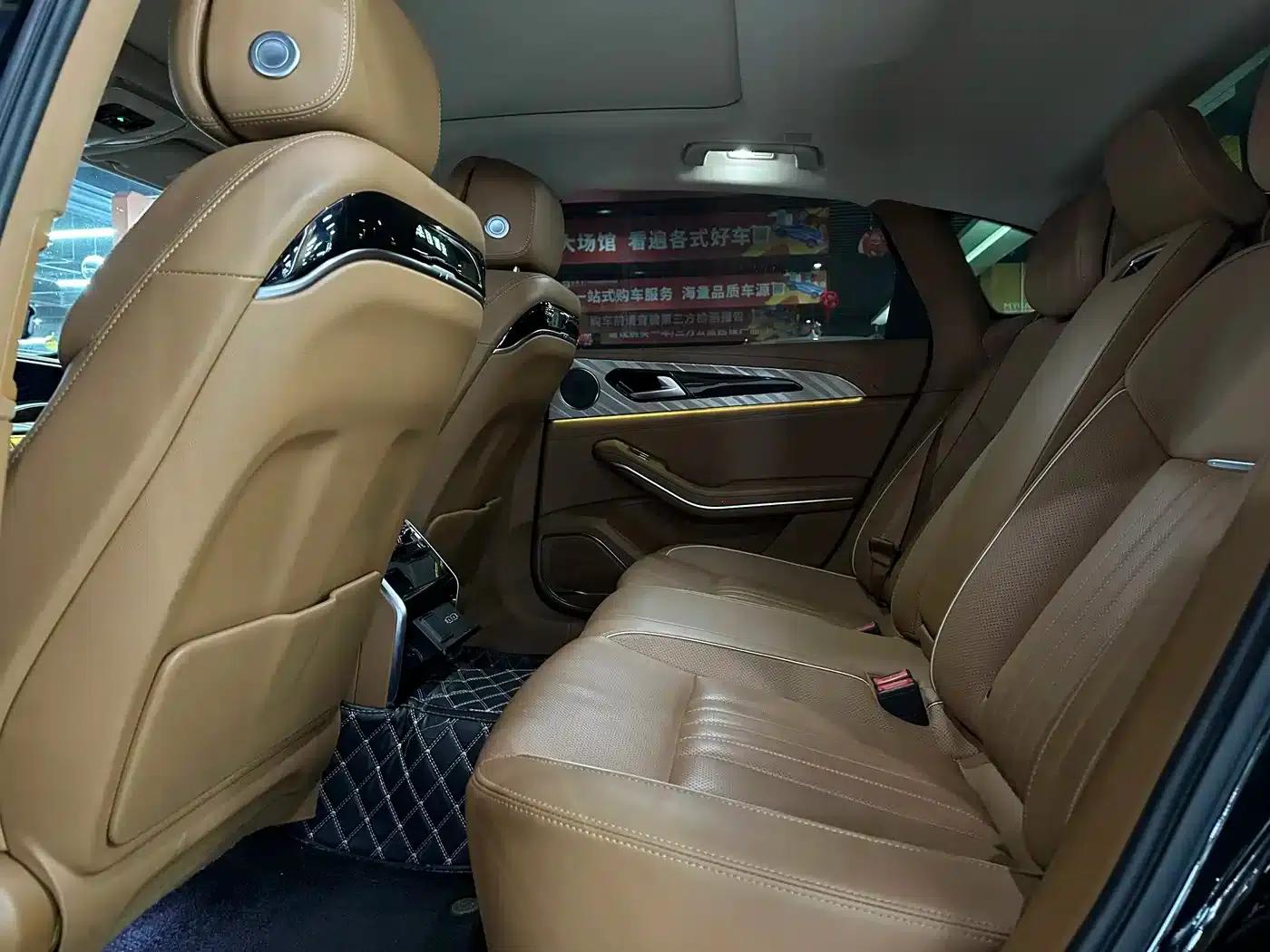 Hongqi H9 2022 2.0T Intelligent Flagship Edition — миниатюра 4