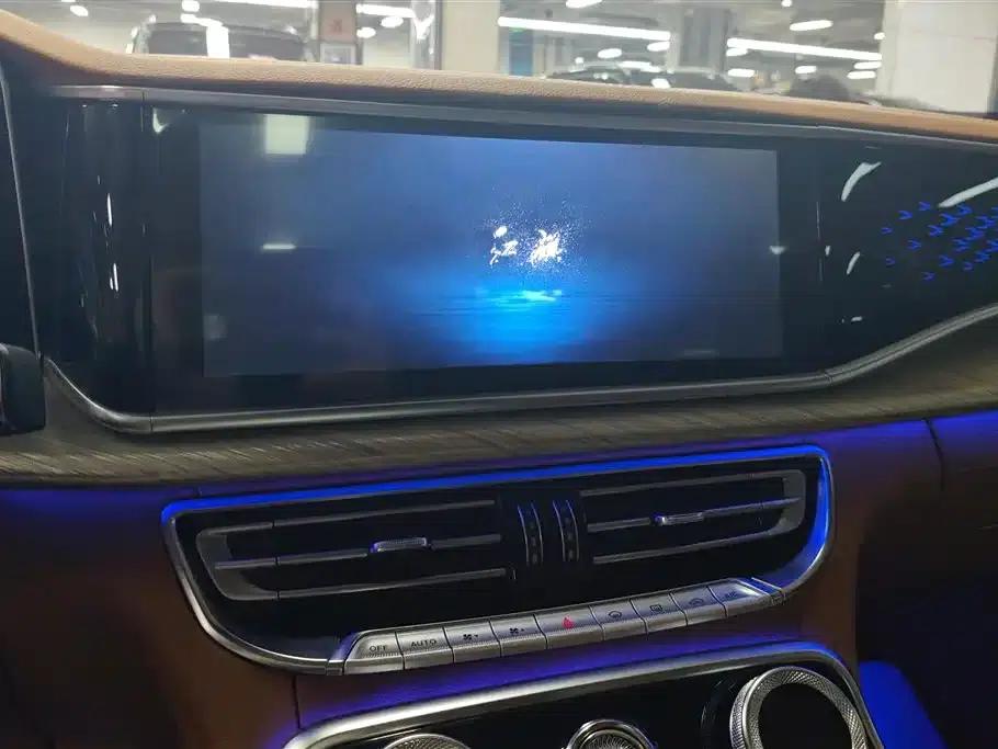 Hongqi H9 2020 Facelift 2.0T Intelligent Flagship Edition — миниатюра 13