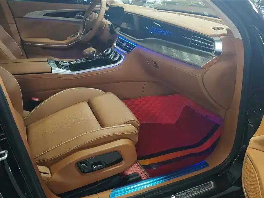 Hongqi H9 2020 Facelift 2.0T Intelligent Flagship Edition — миниатюра 8