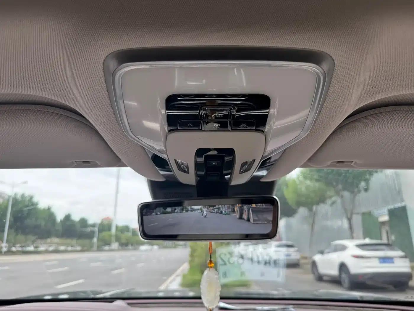 Hongqi H9 2022 2.0T Intelligent Flagship Edition — миниатюра 13