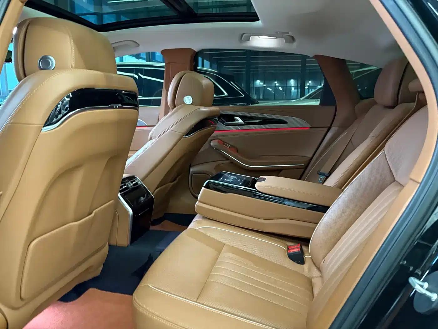 Hongqi H9 2023 2.0T Intelligent Flagship Edition — миниатюра 6