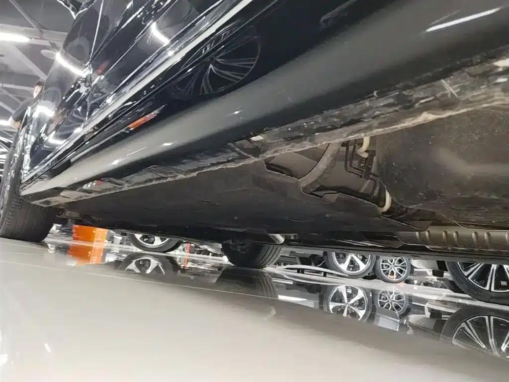 Hongqi H9 2022 2.0T Intelligent Flagship Edition — миниатюра 22