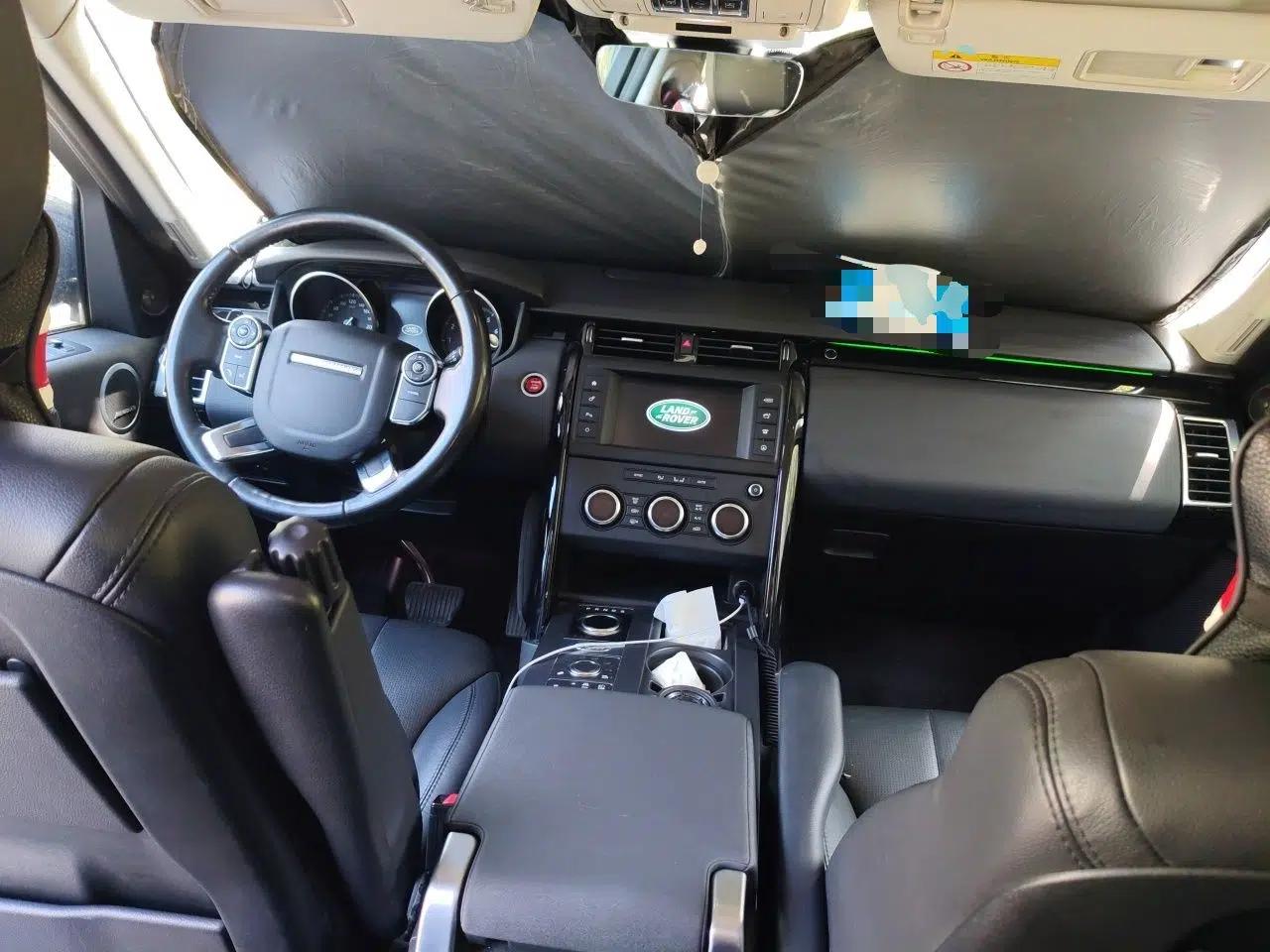 Land Rover Discovery 2017 3.0 SC V6 SE — миниатюра 10
